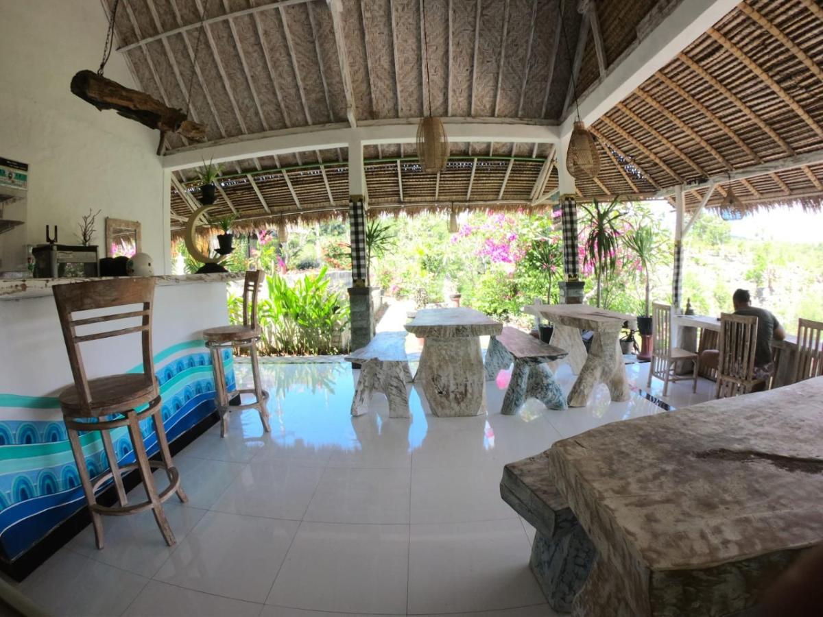 Penida Hills Hotel Batununggul Exterior photo
