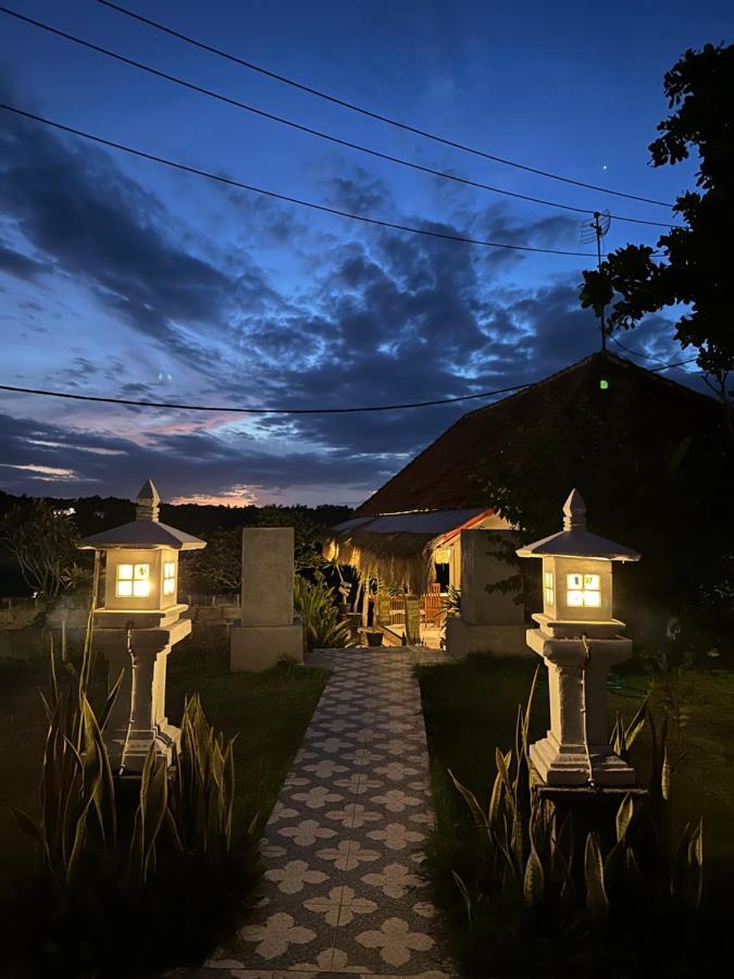 Penida Hills Hotel Batununggul Exterior photo