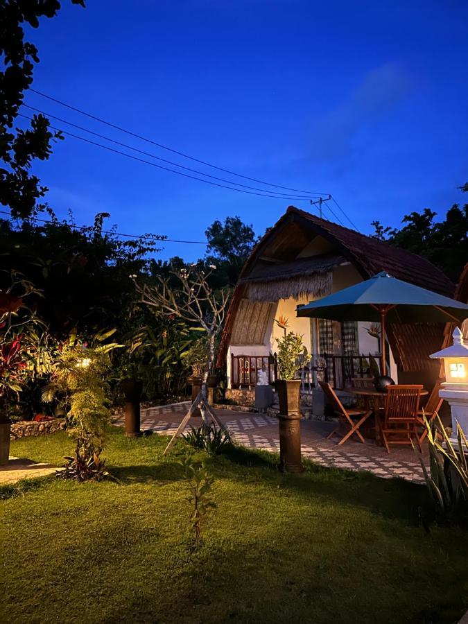 Penida Hills Hotel Batununggul Exterior photo